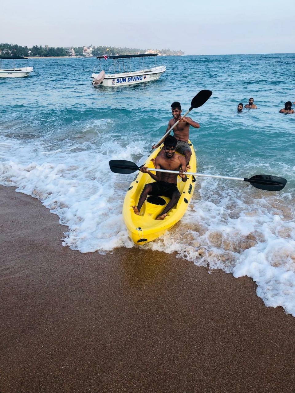 Kangaroo Beach Resort Unawatuna Exterior foto